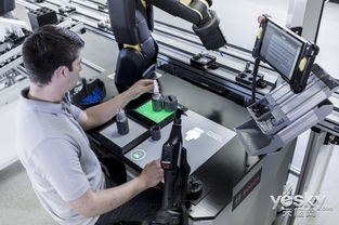 為員工而生 博世4.0工作臺(tái)，人機(jī)協(xié)作新紀(jì)元